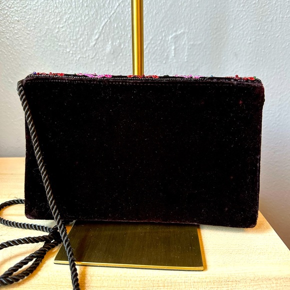 Beautiful velvety sequins Crossbody bag. - Picture 2 of 7
